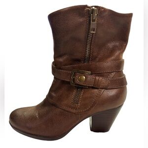 Bare Traps Arlyn Mid-Brown Zippered Stacked Heel Boots Nonskid Sole 7.5